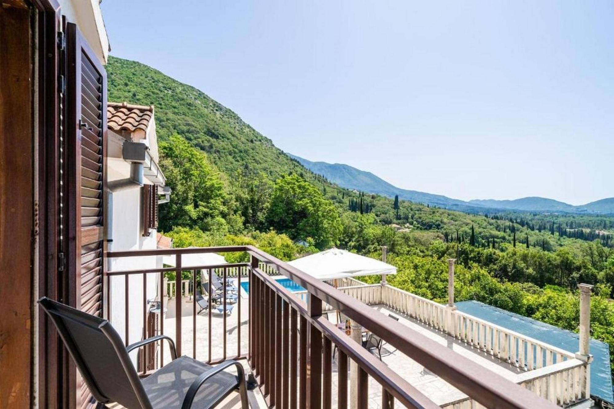 Three Bedroom Villa Surrounded By Nature With Pool Gruda Exterior photo